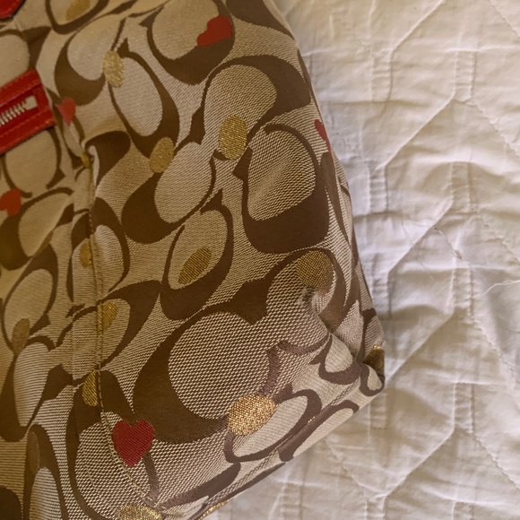 Coach purse - Picture 5 of 7